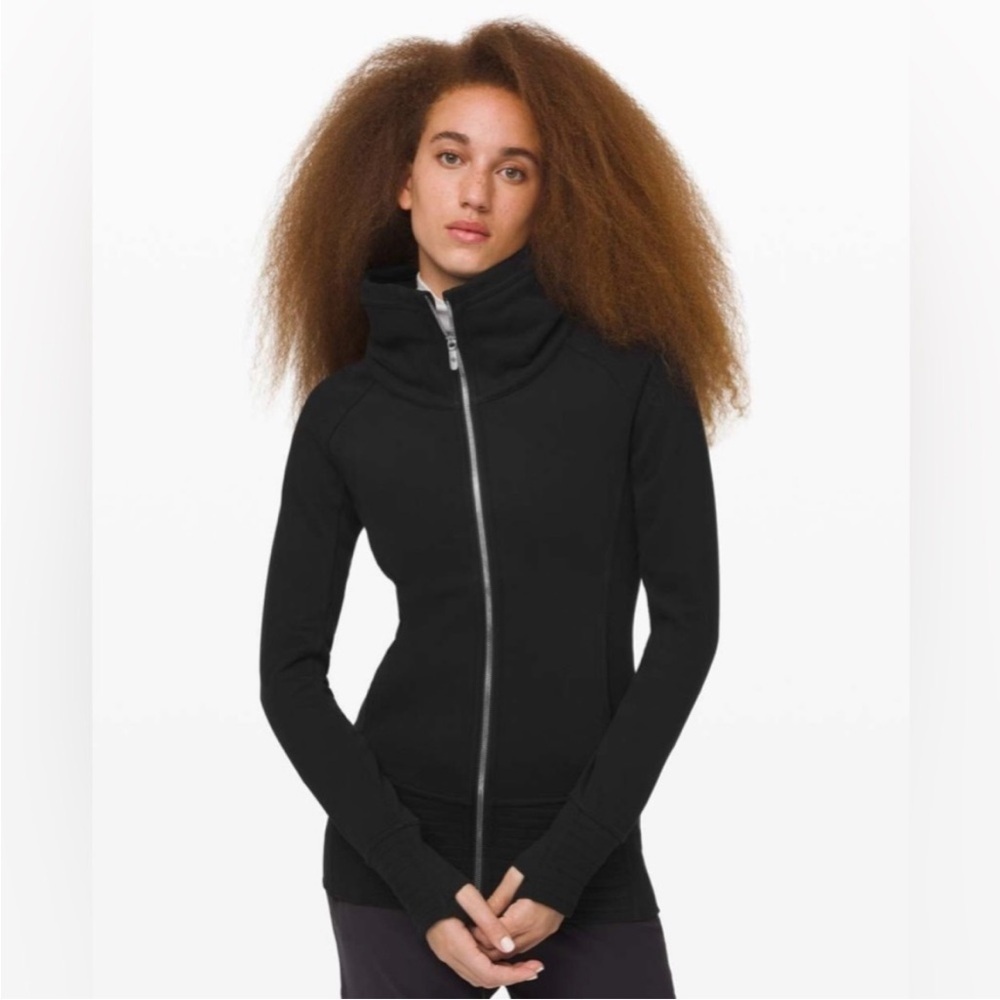 Lululemon Radiant Jacket II Black 8  Zip Up